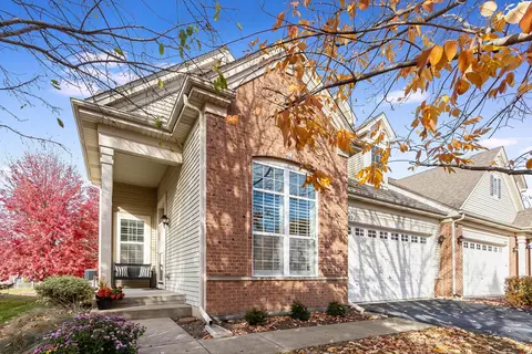 1182 Woodridge Dr #A, Sugar Grove, IL 60554