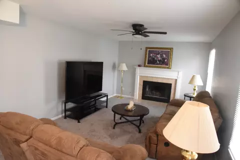 2415 Eldorado Ct, Naperville, IL 60564 photo 20