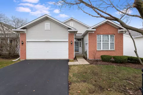 1596 Benzie Cir, Romeoville, IL 60446