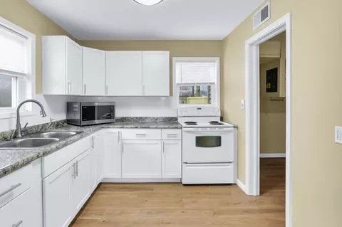 Kitchen - 15 Gerald Rd, Rantoul, IL 61866 photo 2 of 3