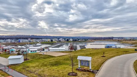 View/Area - 100 Great Loop Dr #38, Ottawa, IL 61350 photo 1 of 3