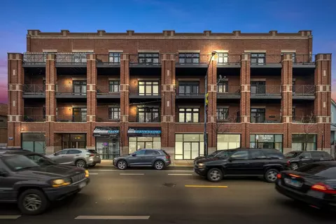 4141 N Kedzie Ave #405, Chicago, IL 60618