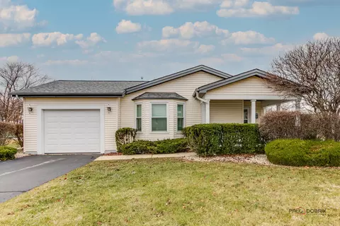3522 Blue Heron Cir, Grayslake, IL 60030