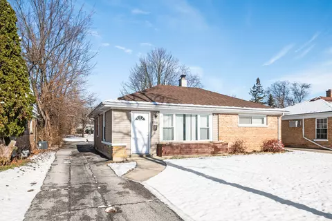 2226 Spruce Rd, Homewood, IL 60430