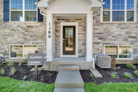 1398 Foxglove Dr, Bartlett, IL 60103 photo 3