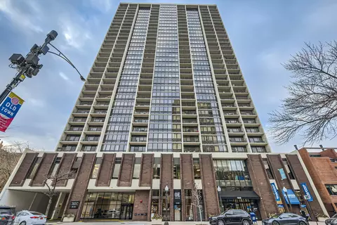 1636 N Wells St #1705, Chicago, IL 60614
