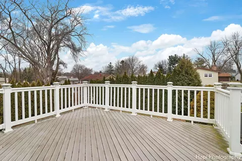 204 Canterbury Dr, Mchenry, IL 60050 photo 25