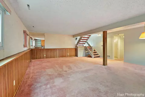 204 Canterbury Dr, Mchenry, IL 60050 photo 17