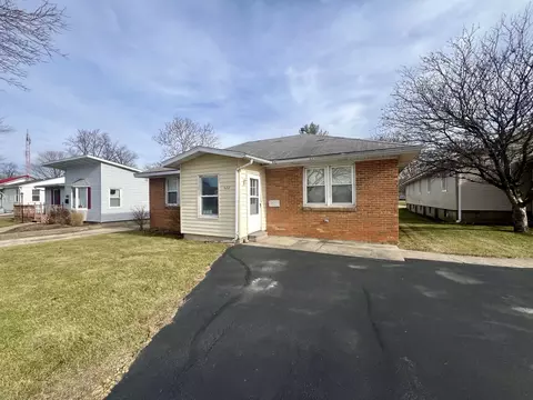 622 S Church St, Gibson City, IL 60936