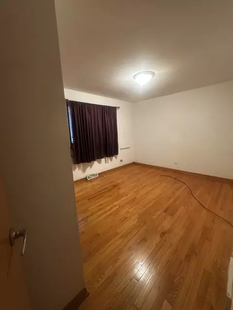 14818 Dobson Ave, Dolton, IL 60419 photo 9