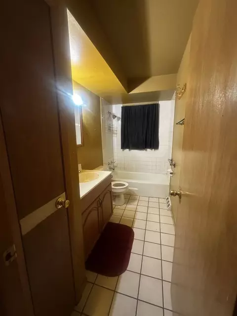 14818 Dobson Ave, Dolton, IL 60419 photo 12