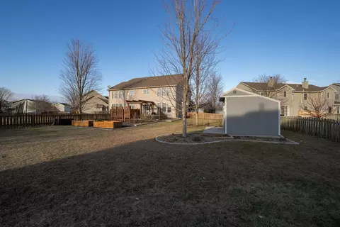 Exterior - 2319 Callard Ln, Normal, IL 61761 photo 7 of 16