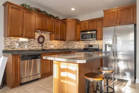 Kitchen - 2319 Callard Ln, Normal, IL 61761 photo 2 of 3
