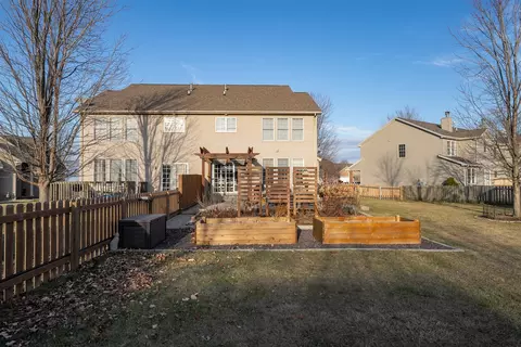 Exterior - 2319 Callard Ln, Normal, IL 61761 photo 10 of 16