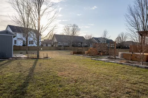 Exterior - 2319 Callard Ln, Normal, IL 61761 photo 5 of 16
