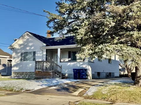 1326 Crosat St, Lasalle, IL 61301