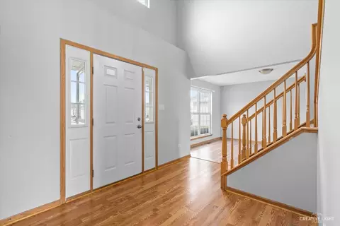 Entry Way - 1505 Meyer Ct, Plainfield, IL 60586 photo 2 of 2