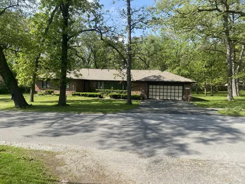 1903 Richton Rd, Steger, IL 60475