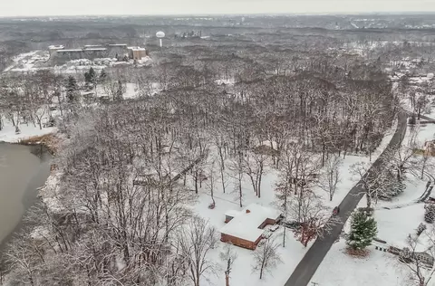 View/Area - 1903 Richton Rd, Steger, IL 60475 photo 8 of 8