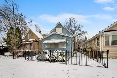 17 W 104th Pl, Chicago, IL 60628