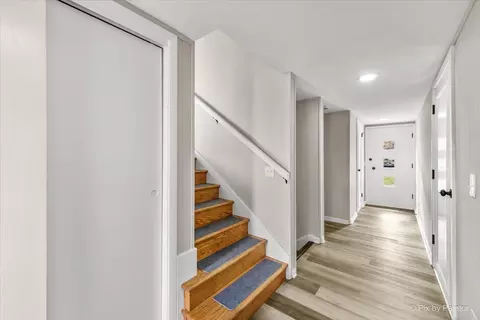 1481 Easy St, Elgin, IL 60123 photo 8
