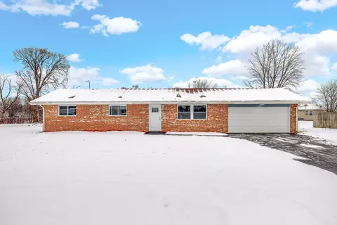 4904 Sunset Ln, Country Club Hills, IL 60478