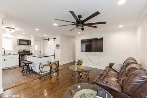 Living - 736 E 155th Pl, Phoenix, IL 60426 photo 1 of 2
