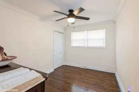 Bedroom - 736 E 155th Pl, Phoenix, IL 60426 photo 1 of 3