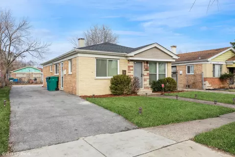 Other - 736 E 155th Pl, Phoenix, IL 60426 photo 1 of 3
