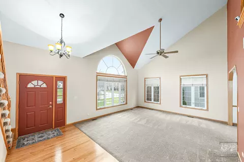 13714 Capista Dr, Plainfield, IL 60544 photo 7