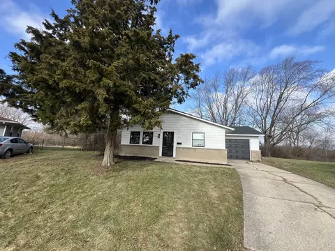 1887 Andover Ct, Chicago Heights, IL 60411