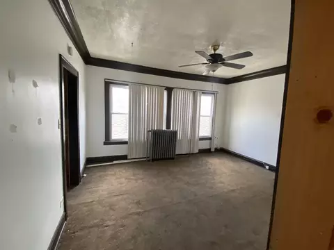 Living - 60 W 114th Pl, Chicago, IL 60628 photo 3 of 5