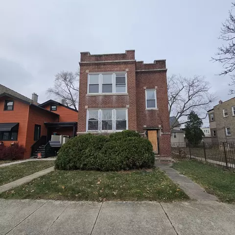 1342 N Massasoit Ave, Chicago, IL 60651