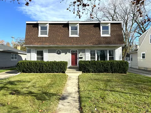 991 S Spring Rd, Elmhurst, IL 60126
