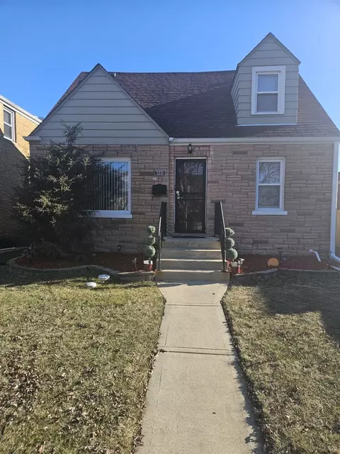 2221 S 23rd Ave, Broadview, IL 60155