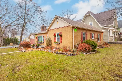 300 N Cherry St, Itasca, IL 60143 photo 2