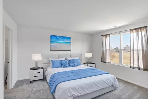 Bedroom - 916 Sharp Dr, Plano, IL 60545 photo 1 of 7