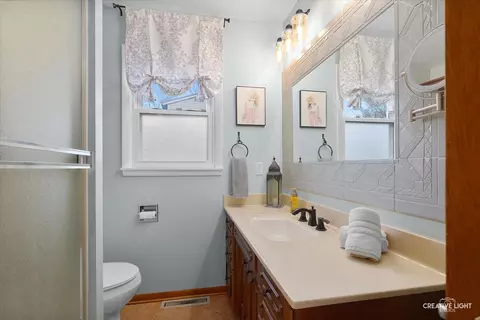 115 E Sunset Pl, Dekalb, IL 60115 photo 16