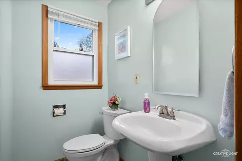 115 E Sunset Pl, Dekalb, IL 60115 photo 13