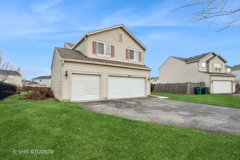 Exterior - 3014 Oceanside Ct, Plainfield, IL 60586 photo 2 of 5