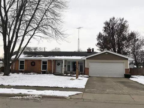 705 Ann St, Joliet, IL 60435