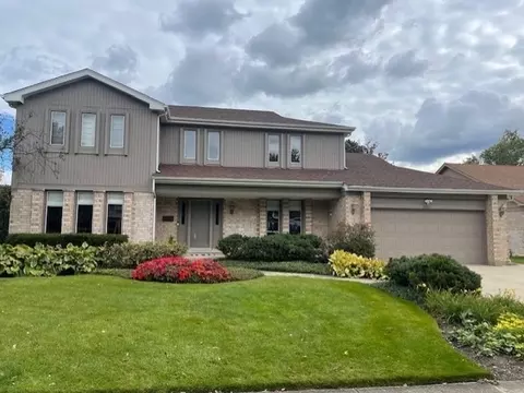 2227 Greenwood Rd, Glenview, IL 60026