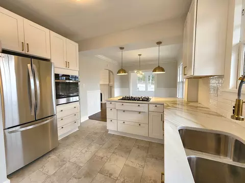 Kitchen - 444 Raymond St, Elgin, IL 60120 photo 7 of 7
