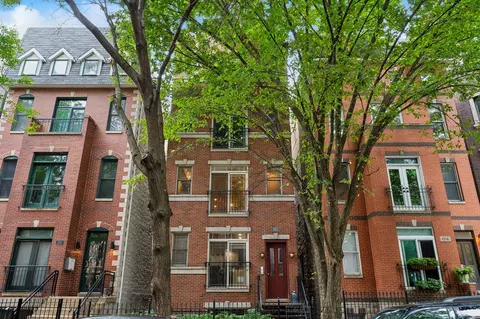 1512 N Hudson Ave #2, Chicago, IL 60610