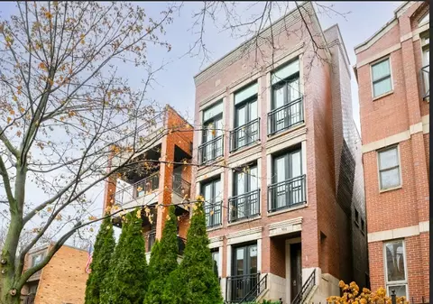 916 W Wrightwood Ave #2, Chicago, IL 60614