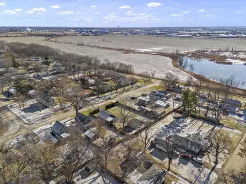 1375 Jackson St, Montgomery, IL 60538 photo 33