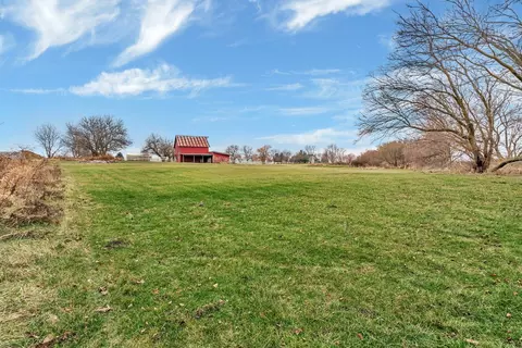 Exterior - 4036 E 2351 Rd, Serena, IL 60549 photo 15 of 15