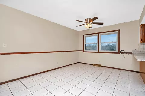 Dining - 4036 E 2351 Rd, Serena, IL 60549 photo 1 of 1