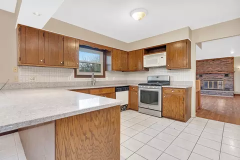 Kitchen - 4036 E 2351 Rd, Serena, IL 60549 photo 1 of 3