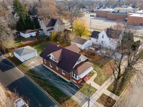 363 Hill Ave, Elgin, IL 60120 photo 37